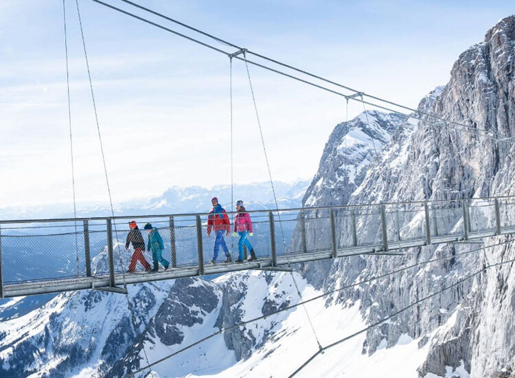 Die Dachstein Hängebrücke | © Josh Absenger