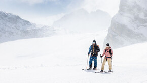 Skitouren am Dachsteingletscher | © Harald Steiner