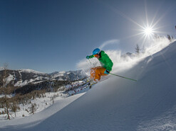 Powdern auf der Planai | © Gregor Hartl